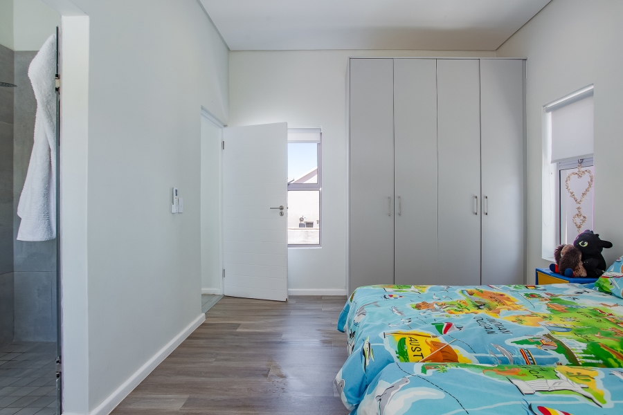 3 Bedroom Property for Sale in Mountain Crest Private Estate Western Cape